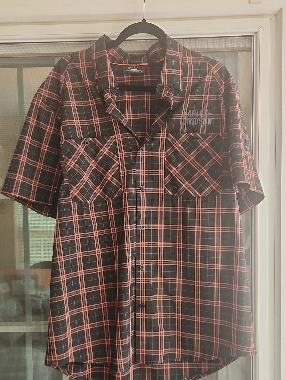 XL Harley-Davidson Men's Black & Orange Plaid Short-Sleeve Shirt